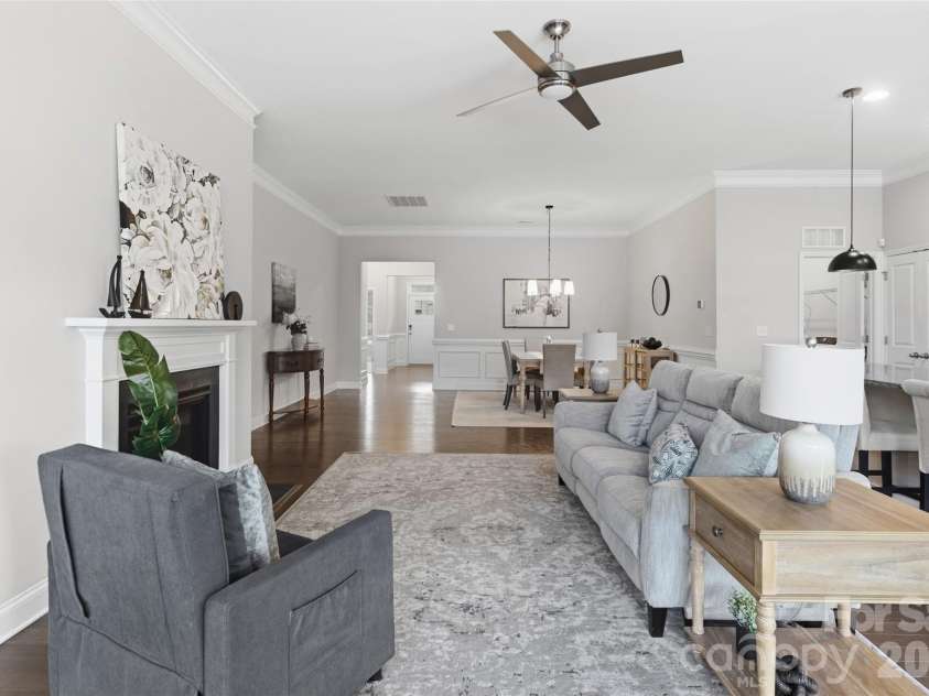 5021 Lydney Circle, Waxhaw, NC 28173.  MLS# CAR4373459, YatesRealty ID 22842. 