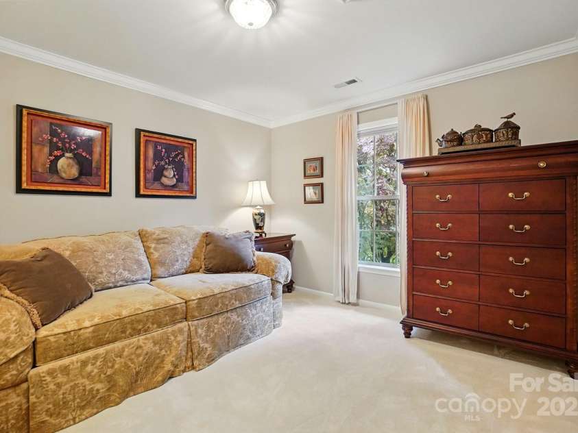 1720 Mountain Park Drive, Charlotte, NC 28214.  MLS# CAR4265620, YatesRealty ID 22843. 4th bedroom