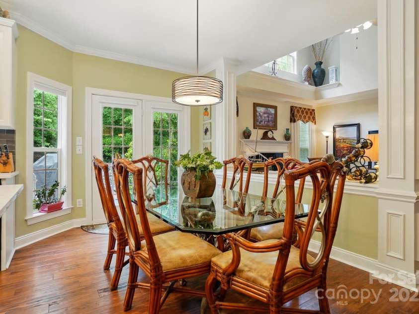 1720 Mountain Park Drive, Charlotte, NC 28214.  MLS# CAR4265620, YatesRealty ID 22843. 