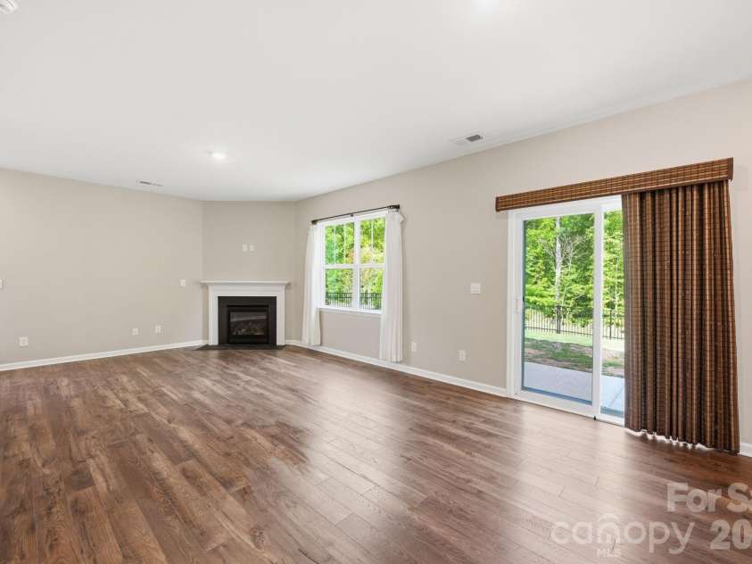 150 Scotsway Court, Troutman, NC 28166.  MLS# CAR4371353, YatesRealty ID 22844. 