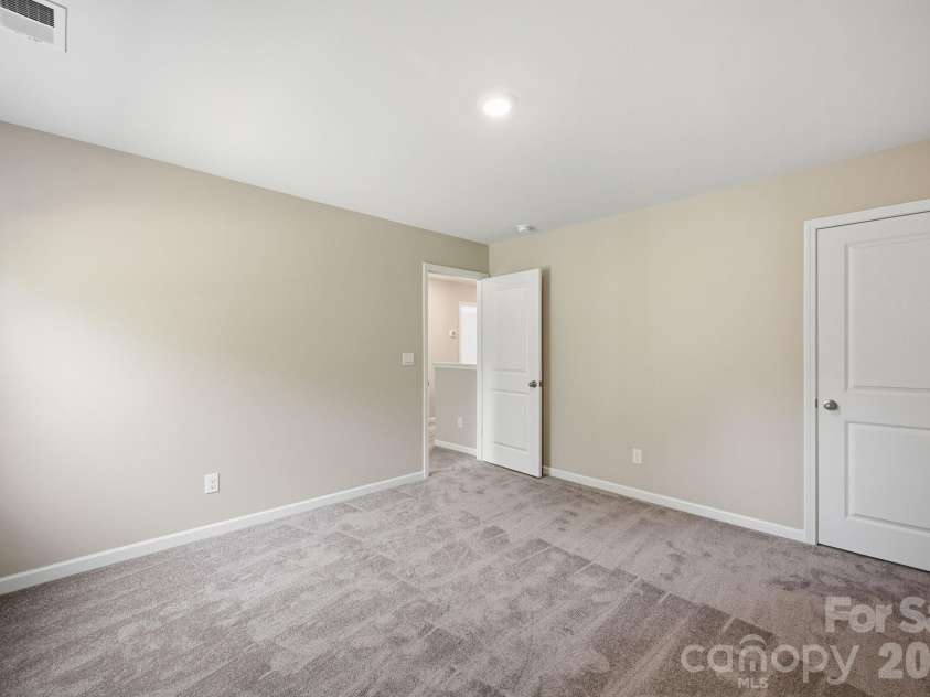 150 Scotsway Court, Troutman, NC 28166.  MLS# CAR4371353, YatesRealty ID 22844. 