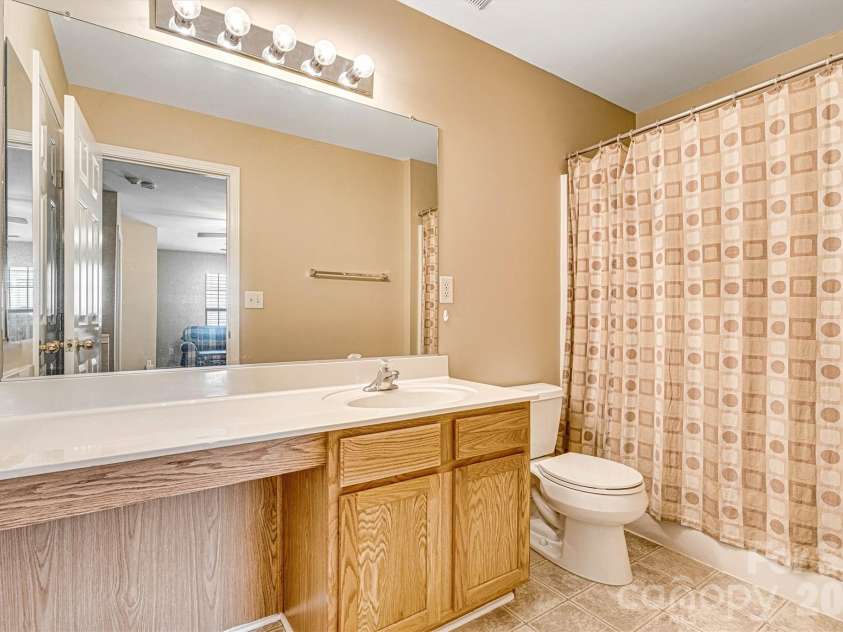 151 Talbert Town Loop, Mooresville, NC 28117.  MLS# CAR4367456, YatesRealty ID 22845. 2nd full bath on upper level.