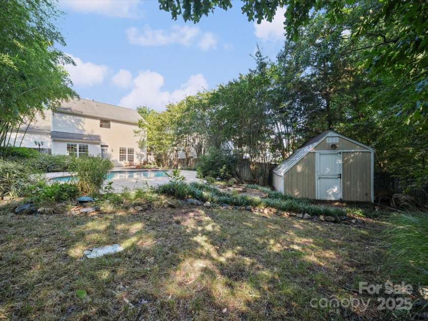 16411 Greybriar Forest Lane, Charlotte, NC 28278.  MLS# CAR4273245, YatesRealty ID 22845. Your Backyard Oasis!