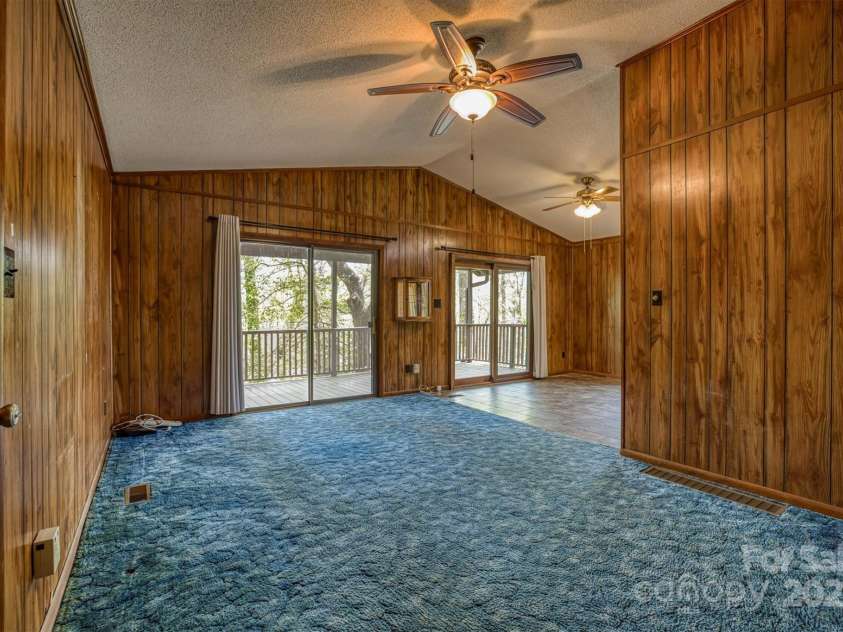 605 Hennessee Street, Morganton, NC 28655.  MLS# CAR4249204, YatesRealty ID 22846. 