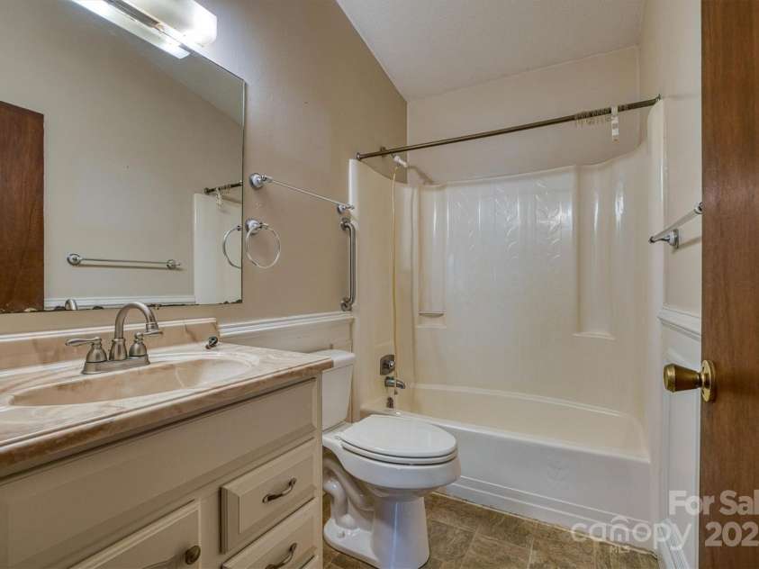 605 Hennessee Street, Morganton, NC 28655.  MLS# CAR4249204, YatesRealty ID 22846. 