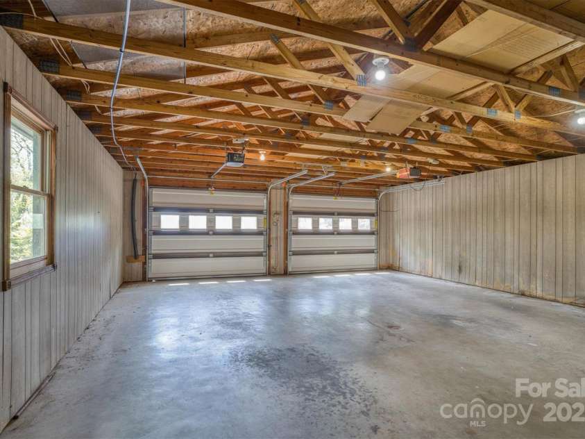 605 Hennessee Street, Morganton, NC 28655.  MLS# CAR4249204, YatesRealty ID 22846. 