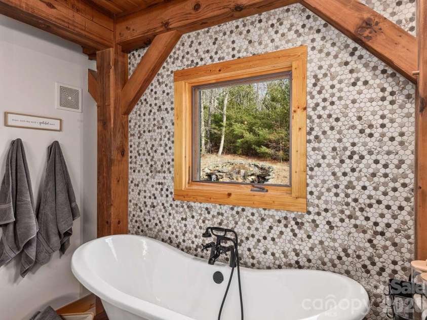 770 Dream Weaver Drive, Penrose, NC 28766.  MLS# CAR4357410, YatesRealty ID 22847. 