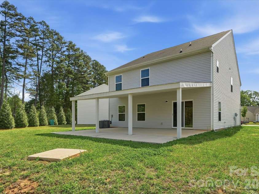 155 Trail Wood Court, Salisbury, NC 28146.  MLS# CAR4366391, YatesRealty ID 22848. Huge Covered Back Patio