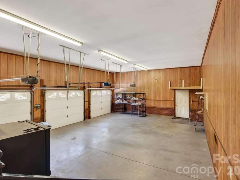 1209 South Street, Gastonia, NC 28052.  MLS# CAR4377510, YatesRealty ID 22849. 