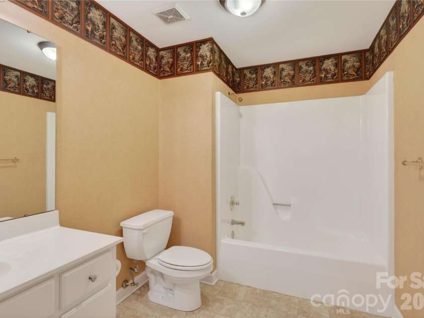 1209 South Street, Gastonia, NC 28052.  MLS# CAR4377510, YatesRealty ID 22849. 