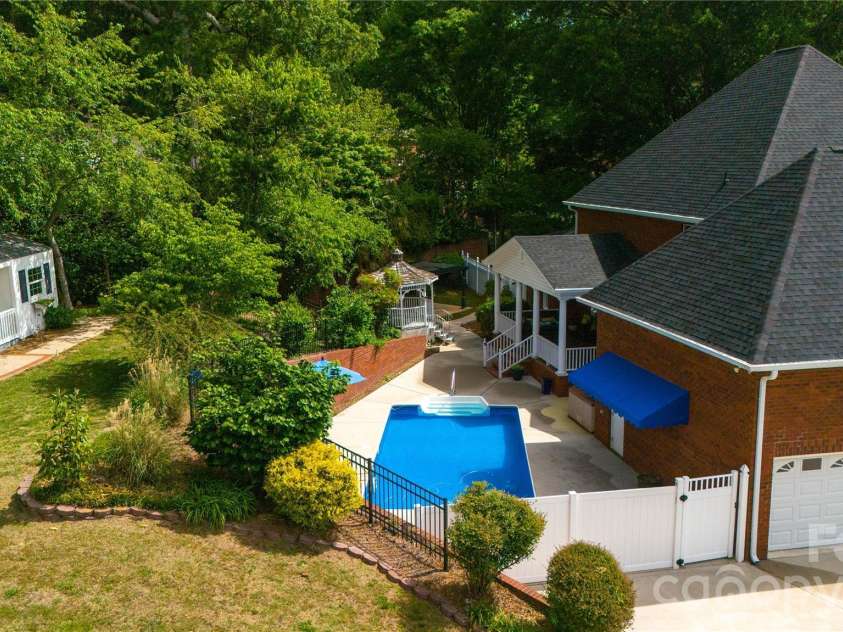 1209 South Street, Gastonia, NC 28052.  MLS# CAR4377510, YatesRealty ID 22849. 