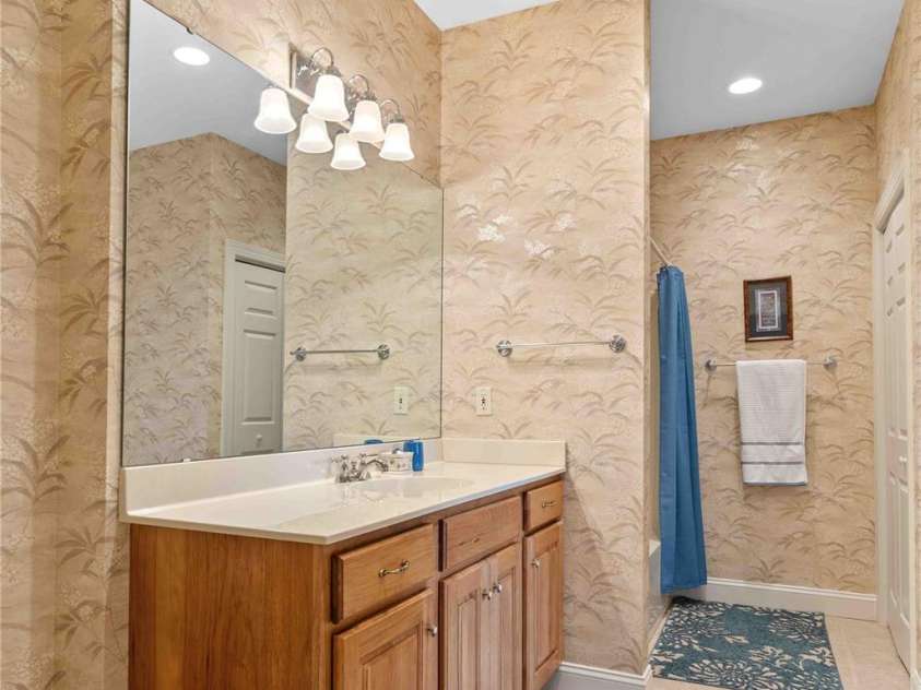 180 High Road Overlook, Hendersonville, NC 28739.  MLS# CAR4222873, YatesRealty ID 2285. 