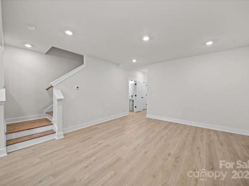 12 Moon Haven Way, Arden, NC 28704.  MLS# CAR4256985, YatesRealty ID 22851. 