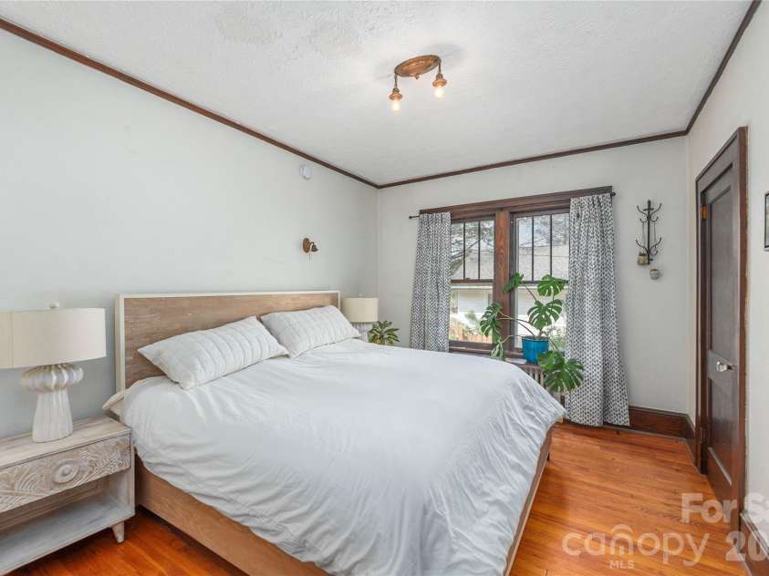 12 Oteen Church Road, Asheville, NC 28805.  MLS# CAR4358612, YatesRealty ID 22851. Second first floor bedroom 