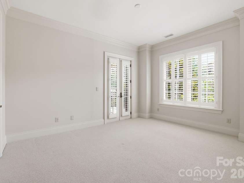 168 Cherokee Road, Charlotte, NC 28207.  MLS# CAR4382102, YatesRealty ID 22853. Bedroom 2