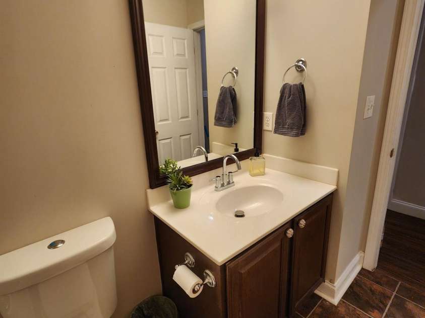 400 Antlers Court, Gastonia, NC 28052.  MLS# CAR4251396, YatesRealty ID 22853. 