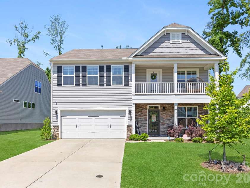 2439 Judson Drive, Gastonia, NC 28054.  MLS# CAR4375190, YatesRealty ID 22854. 