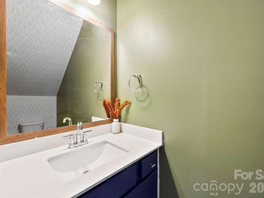 2439 Judson Drive, Gastonia, NC 28054.  MLS# CAR4375190, YatesRealty ID 22854. 