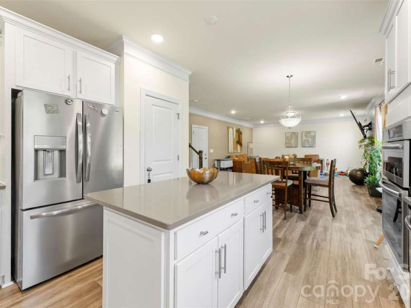 2439 Judson Drive, Gastonia, NC 28054.  MLS# CAR4375190, YatesRealty ID 22854. 