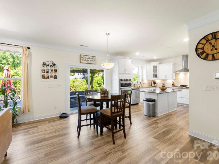 2439 Judson Drive, Gastonia, NC 28054.  MLS# CAR4375190, YatesRealty ID 22854. 