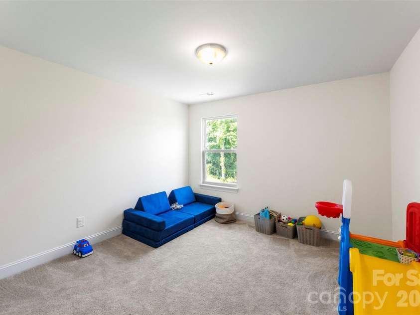 2439 Judson Drive, Gastonia, NC 28054.  MLS# CAR4375190, YatesRealty ID 22854. 