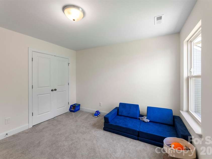 2439 Judson Drive, Gastonia, NC 28054.  MLS# CAR4375190, YatesRealty ID 22854. 