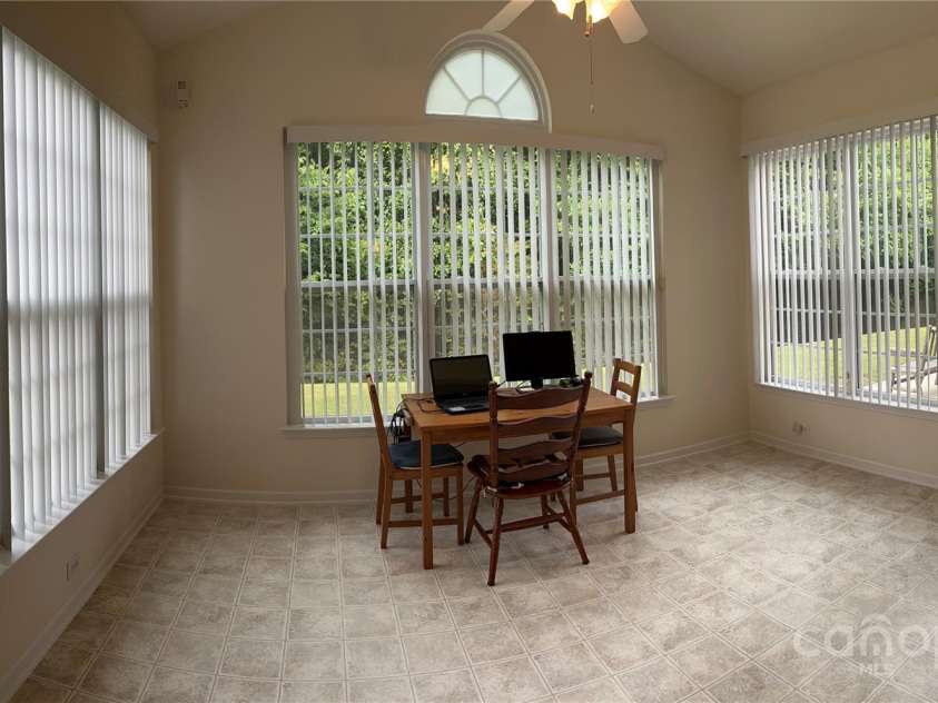 5009 Brook Valley Run, Monroe, NC 28110.  MLS# CAR4269911, YatesRealty ID 22854. 