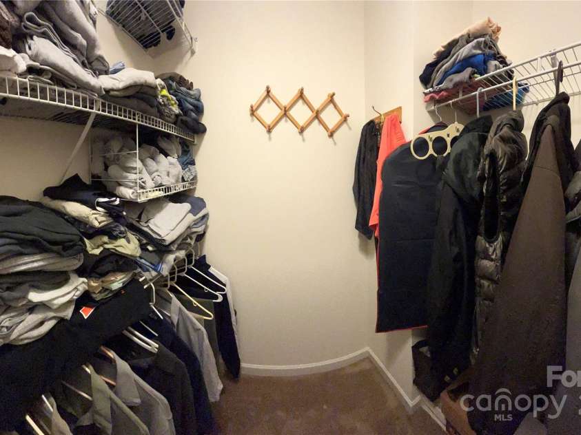 5009 Brook Valley Run, Monroe, NC 28110.  MLS# CAR4269911, YatesRealty ID 22854. 