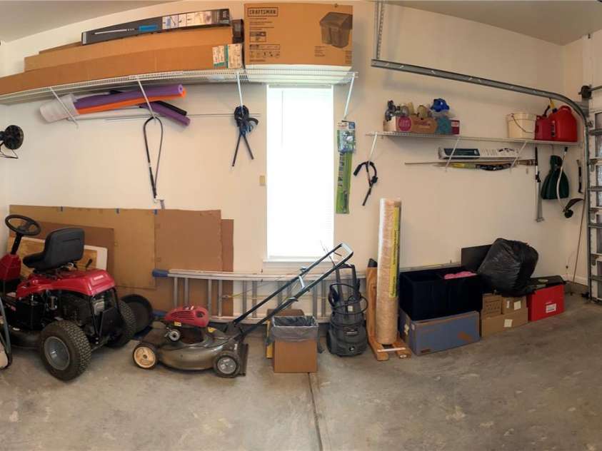 5009 Brook Valley Run, Monroe, NC 28110.  MLS# CAR4269911, YatesRealty ID 22854. 