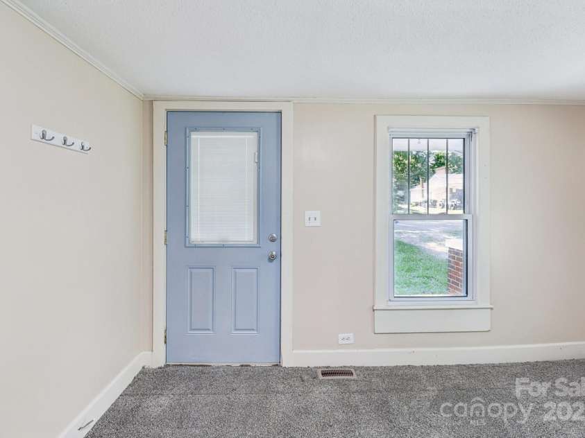 1626 Park Avenue, Albemarle, NC 28001.  MLS# CAR4272488, YatesRealty ID 22855. 