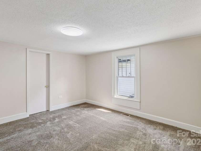 1626 Park Avenue, Albemarle, NC 28001.  MLS# CAR4272488, YatesRealty ID 22855. 