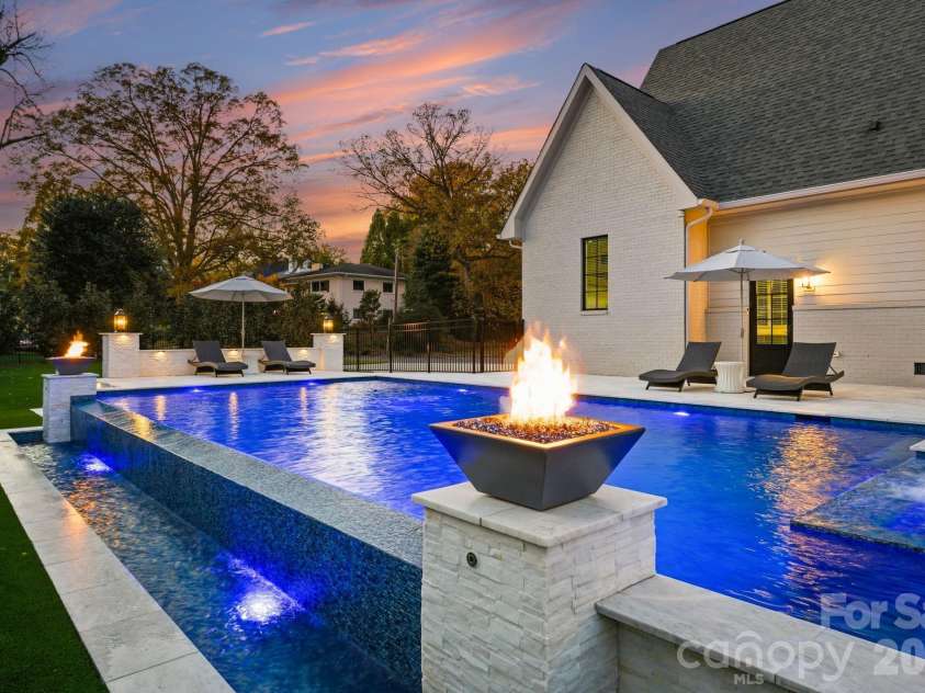 1436 Townes Road, Charlotte, NC 28209.  MLS# CAR4360638, YatesRealty ID 22856. 