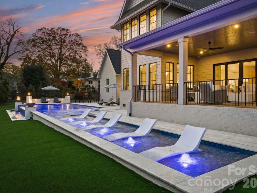 1436 Townes Road, Charlotte, NC 28209.  MLS# CAR4360638, YatesRealty ID 22856. 