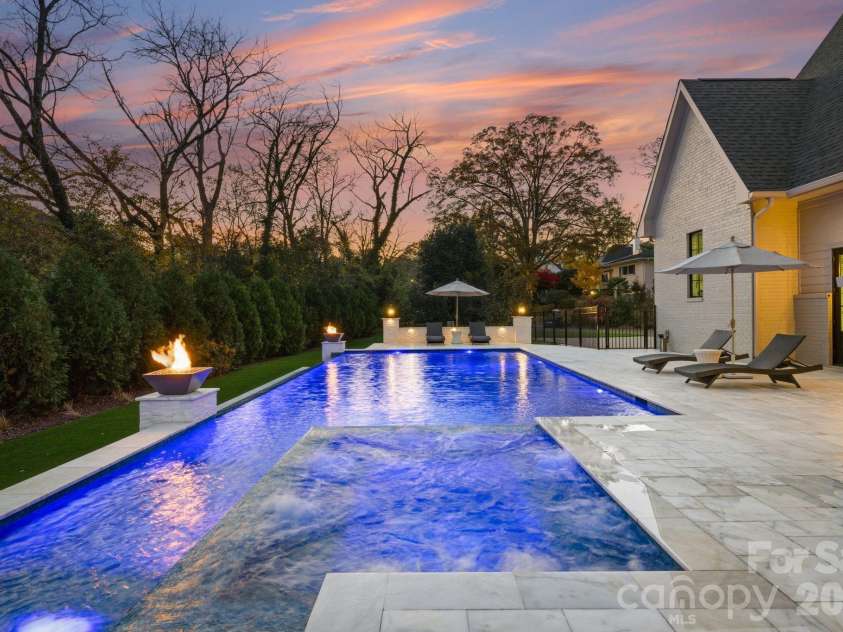 1436 Townes Road, Charlotte, NC 28209.  MLS# CAR4360638, YatesRealty ID 22856. 