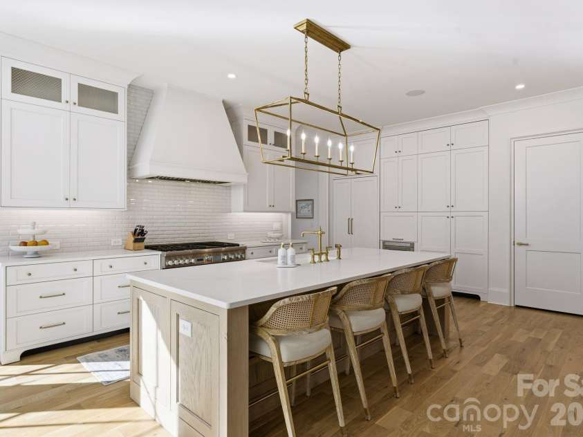 1436 Townes Road, Charlotte, NC 28209.  MLS# CAR4360638, YatesRealty ID 22856. 