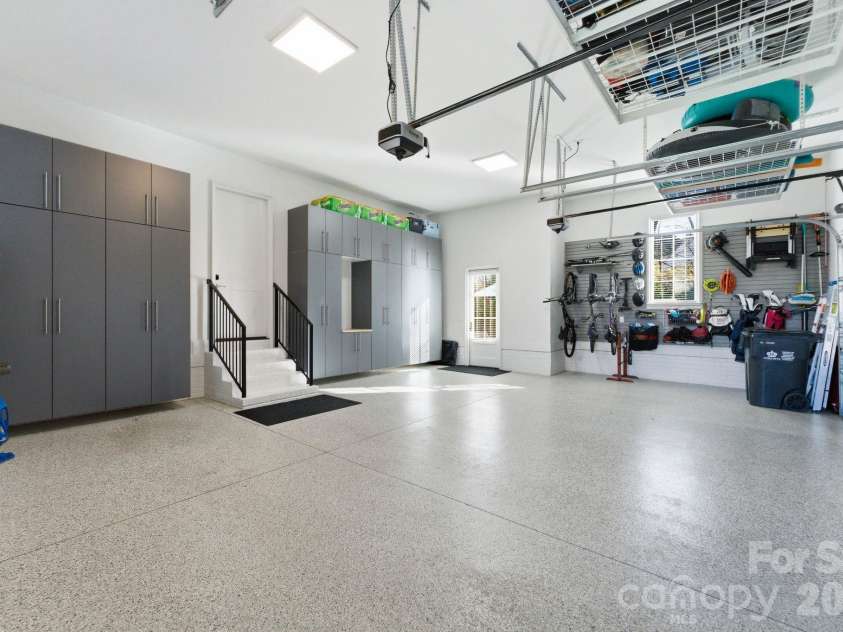 1436 Townes Road, Charlotte, NC 28209.  MLS# CAR4360638, YatesRealty ID 22856. 