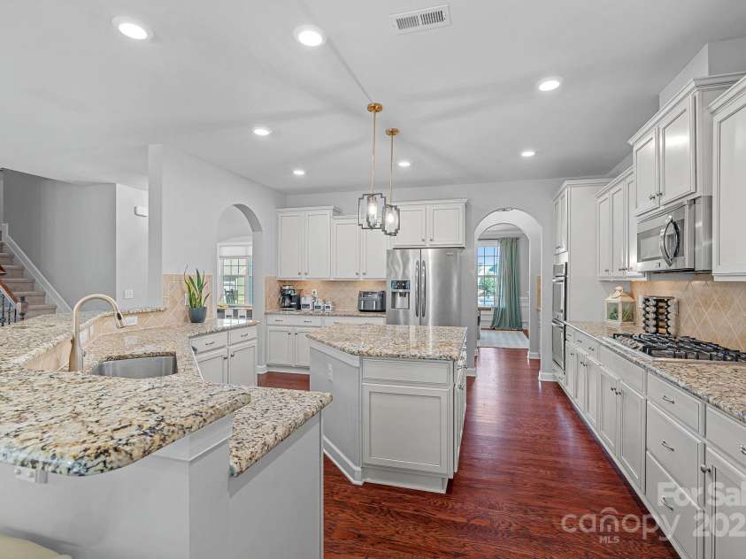 1335 Bryson Gap Drive, Fort Mill, SC 29715.  MLS# CAR4272499, YatesRealty ID 22857. 