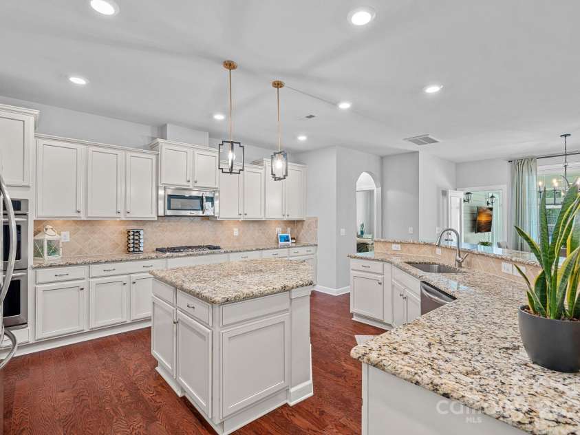 1335 Bryson Gap Drive, Fort Mill, SC 29715.  MLS# CAR4272499, YatesRealty ID 22857. 