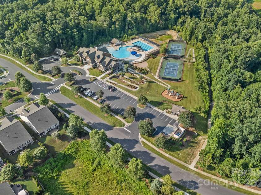 1335 Bryson Gap Drive, Fort Mill, SC 29715.  MLS# CAR4272499, YatesRealty ID 22857. 