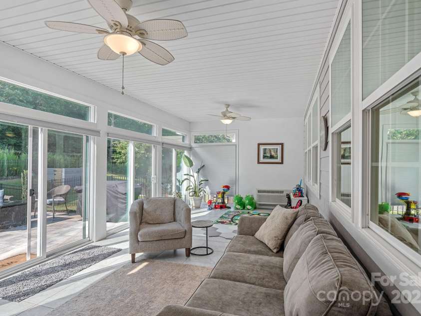 1335 Bryson Gap Drive, Fort Mill, SC 29715.  MLS# CAR4272499, YatesRealty ID 22857. FULLY HEATED AND COOLED SUNROOM