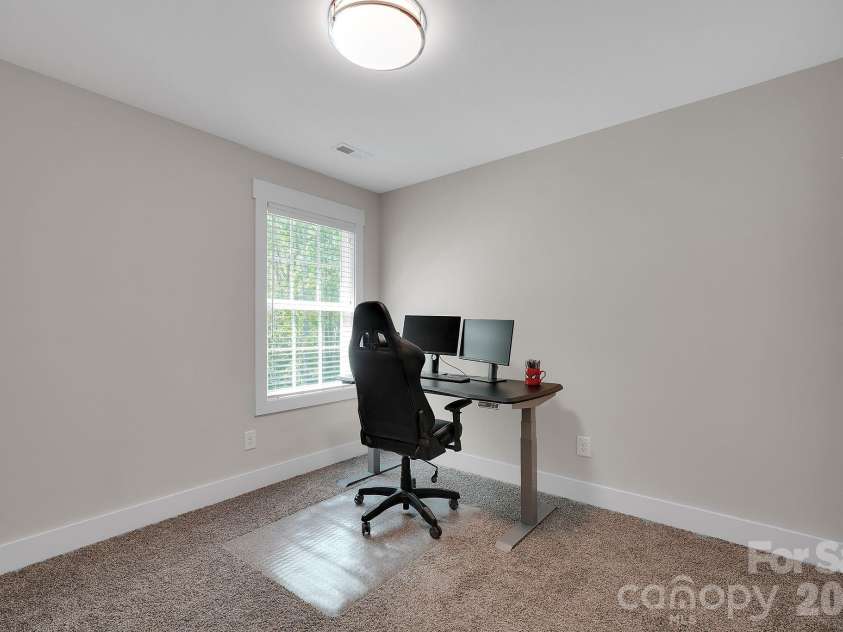 2877 Vale Avenue, Kannapolis, NC 28081.  MLS# CAR4366966, YatesRealty ID 22857. 