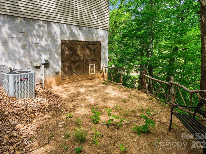 419 Hidden Hill Road, Tryon, NC 28782.  MLS# CAR4250094, YatesRealty ID 22859. 