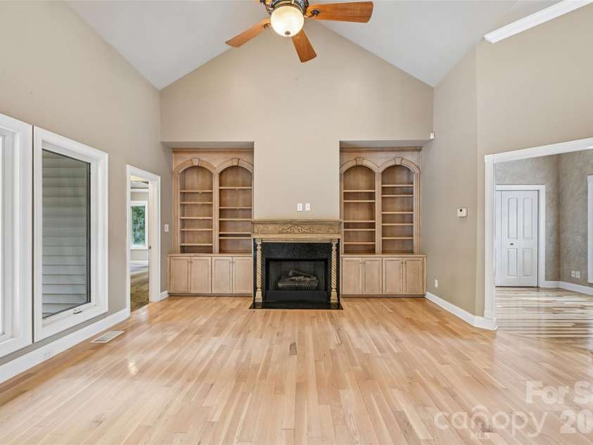 304 Catawba Crest Lane, Clover, SC 29710.  MLS# CAR4381723, YatesRealty ID 22860. 