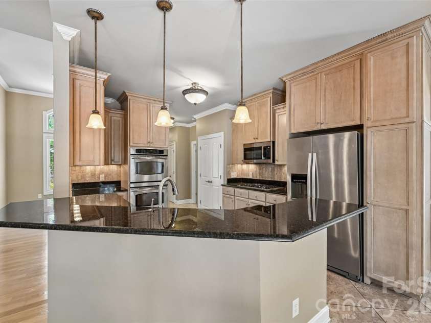 304 Catawba Crest Lane, Clover, SC 29710.  MLS# CAR4381723, YatesRealty ID 22860. 