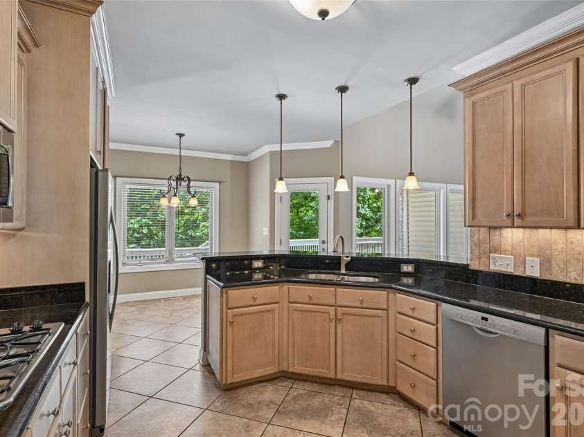 304 Catawba Crest Lane, Clover, SC 29710.  MLS# CAR4381723, YatesRealty ID 22860. 