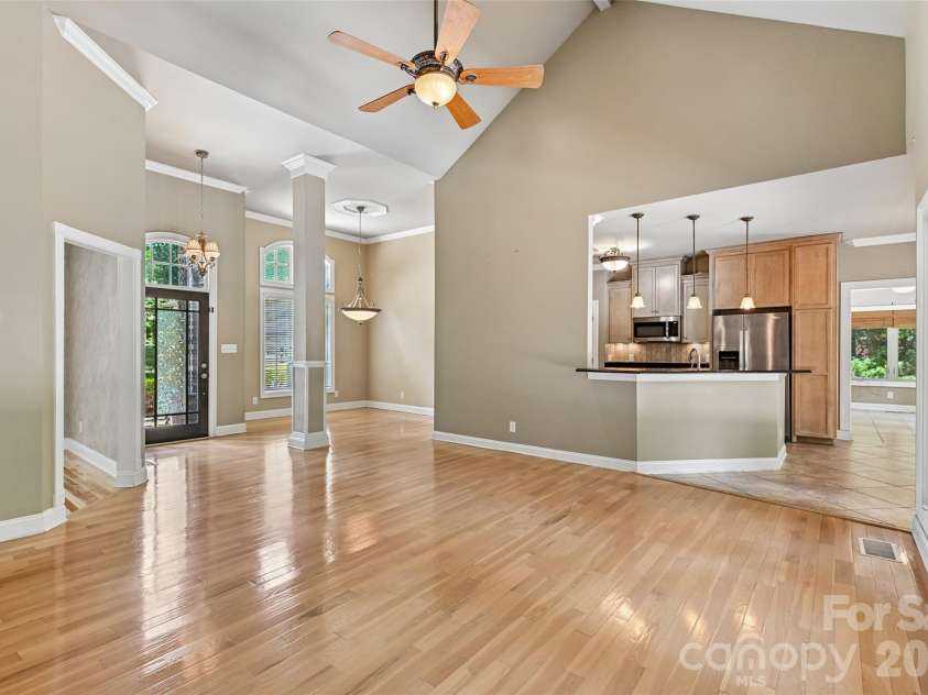 304 Catawba Crest Lane, Clover, SC 29710.  MLS# CAR4381723, YatesRealty ID 22860. 