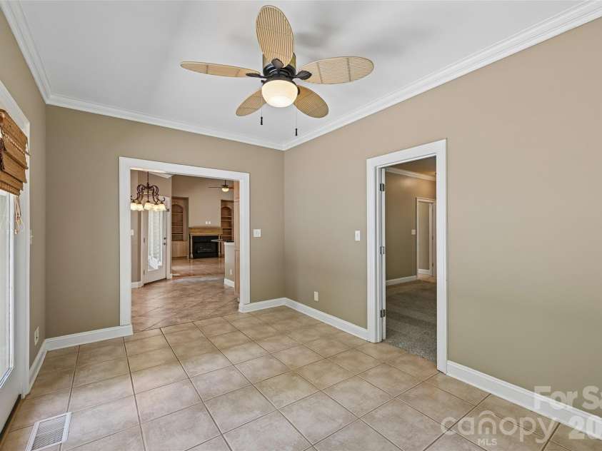304 Catawba Crest Lane, Clover, SC 29710.  MLS# CAR4381723, YatesRealty ID 22860. 