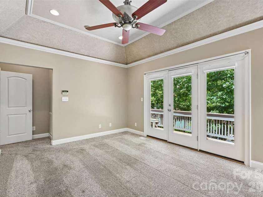 304 Catawba Crest Lane, Clover, SC 29710.  MLS# CAR4381723, YatesRealty ID 22860. 
