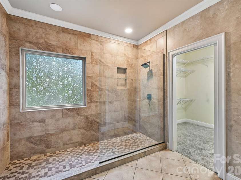 304 Catawba Crest Lane, Clover, SC 29710.  MLS# CAR4381723, YatesRealty ID 22860. 