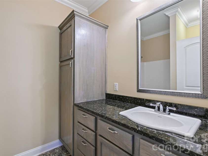 304 Catawba Crest Lane, Clover, SC 29710.  MLS# CAR4381723, YatesRealty ID 22860. 
